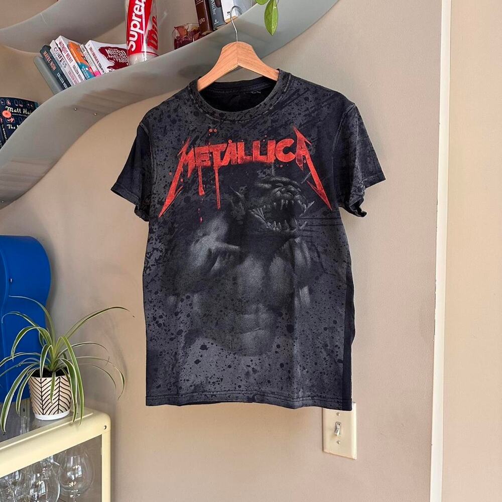 Vintage Y2K Metallica Jump In the Fire Shirt